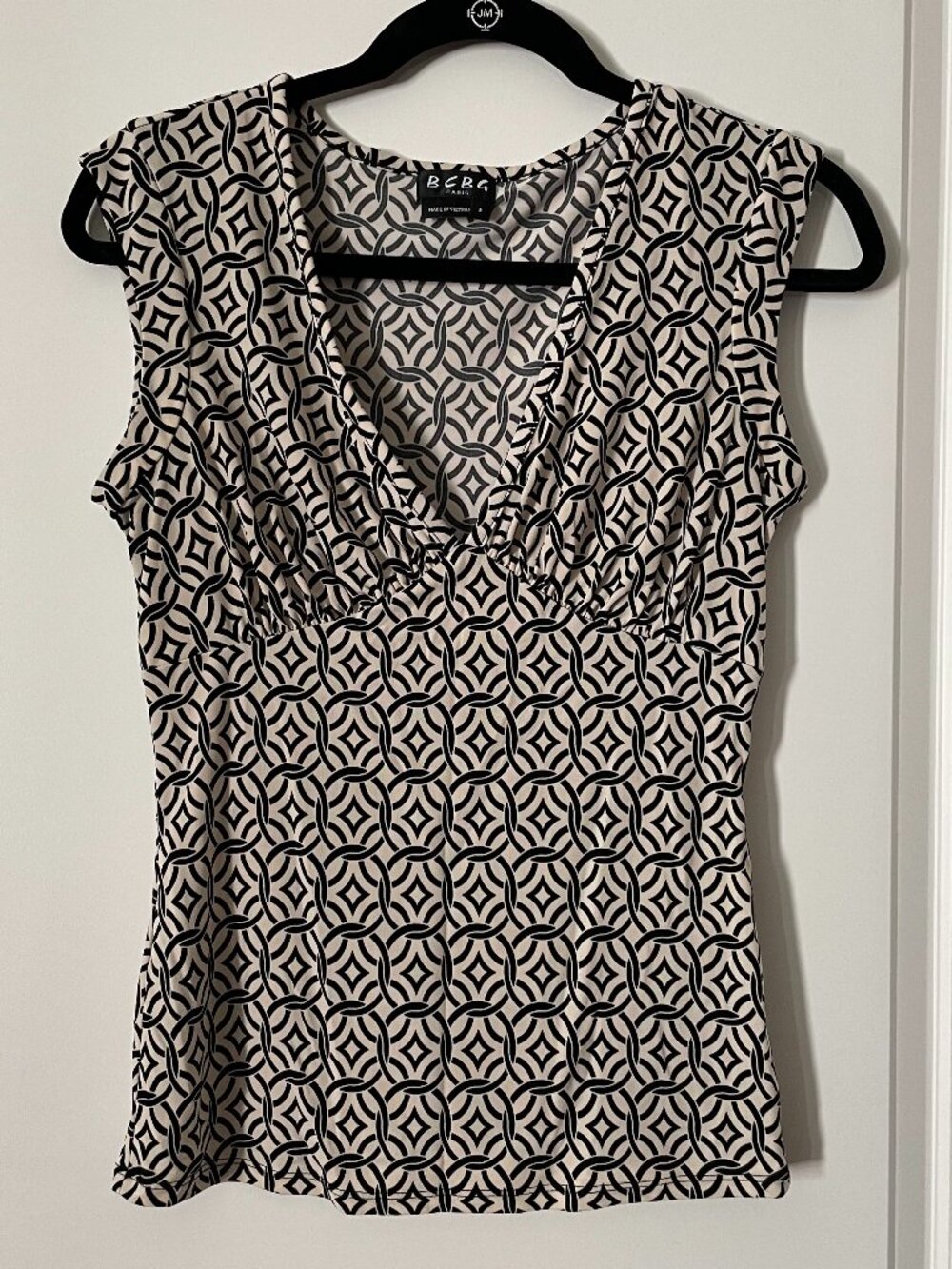 BCBG patterned top, Size: small